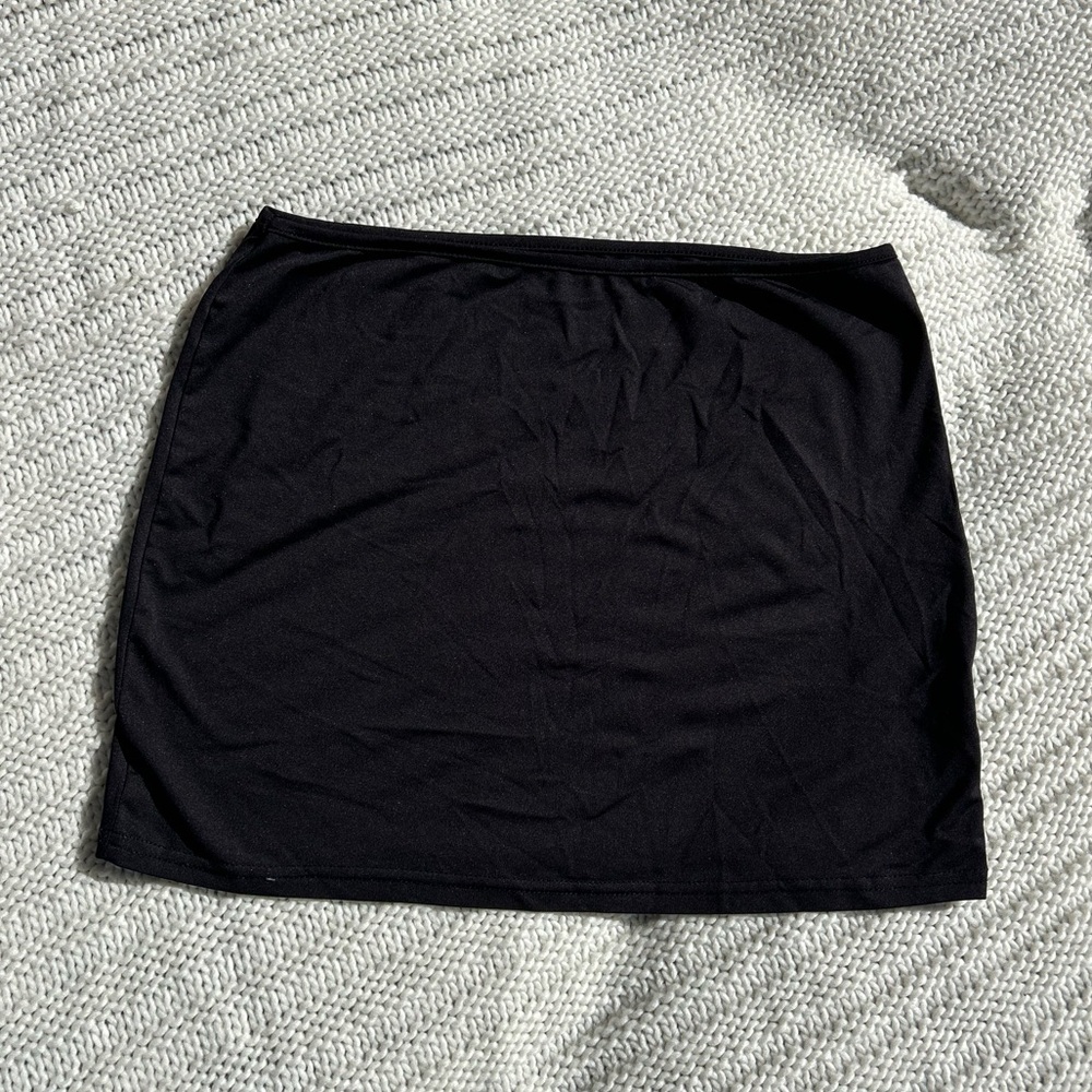 Black, Stretchy Mini Skirt, Size M
